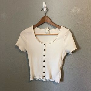 H&M White Ribbed Short-Sleeve Top with Buttons